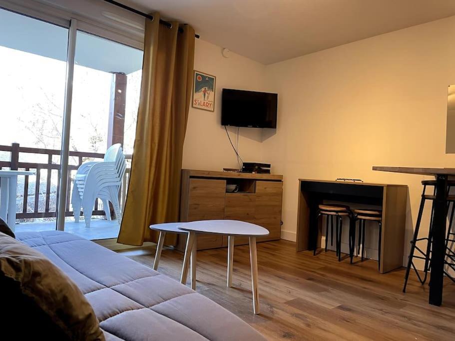 Appartement Classe 3 Etoiles Tres Bien Situe Сен-Ларі-Сулан Екстер'єр фото